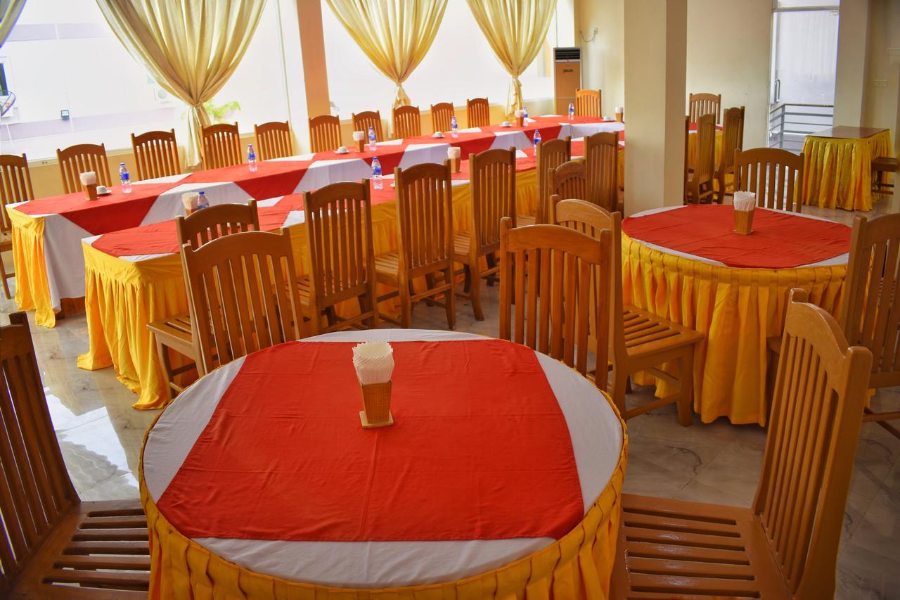 Shwe Poe Eain Hotel New Bagan ภายนอก รูปภาพ