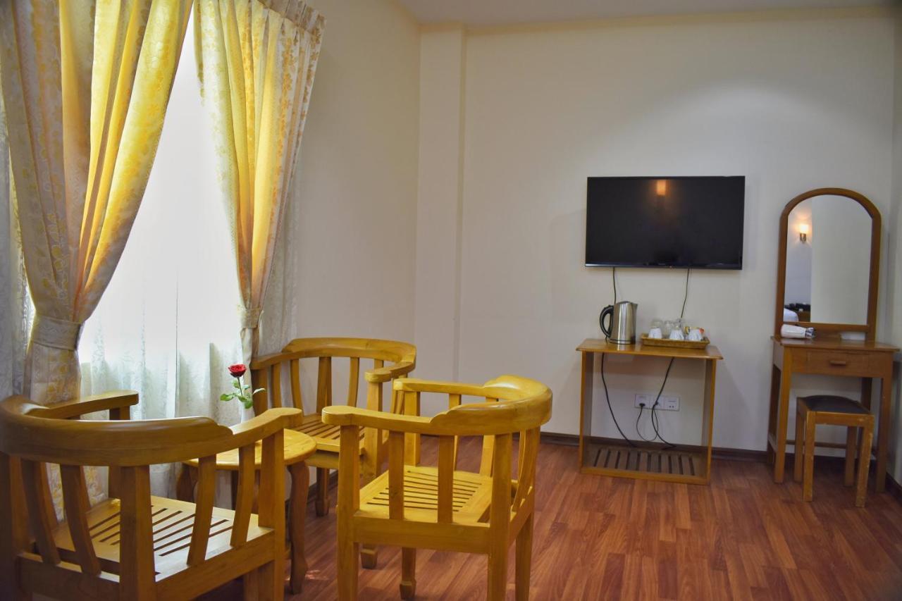 Shwe Poe Eain Hotel New Bagan ภายนอก รูปภาพ