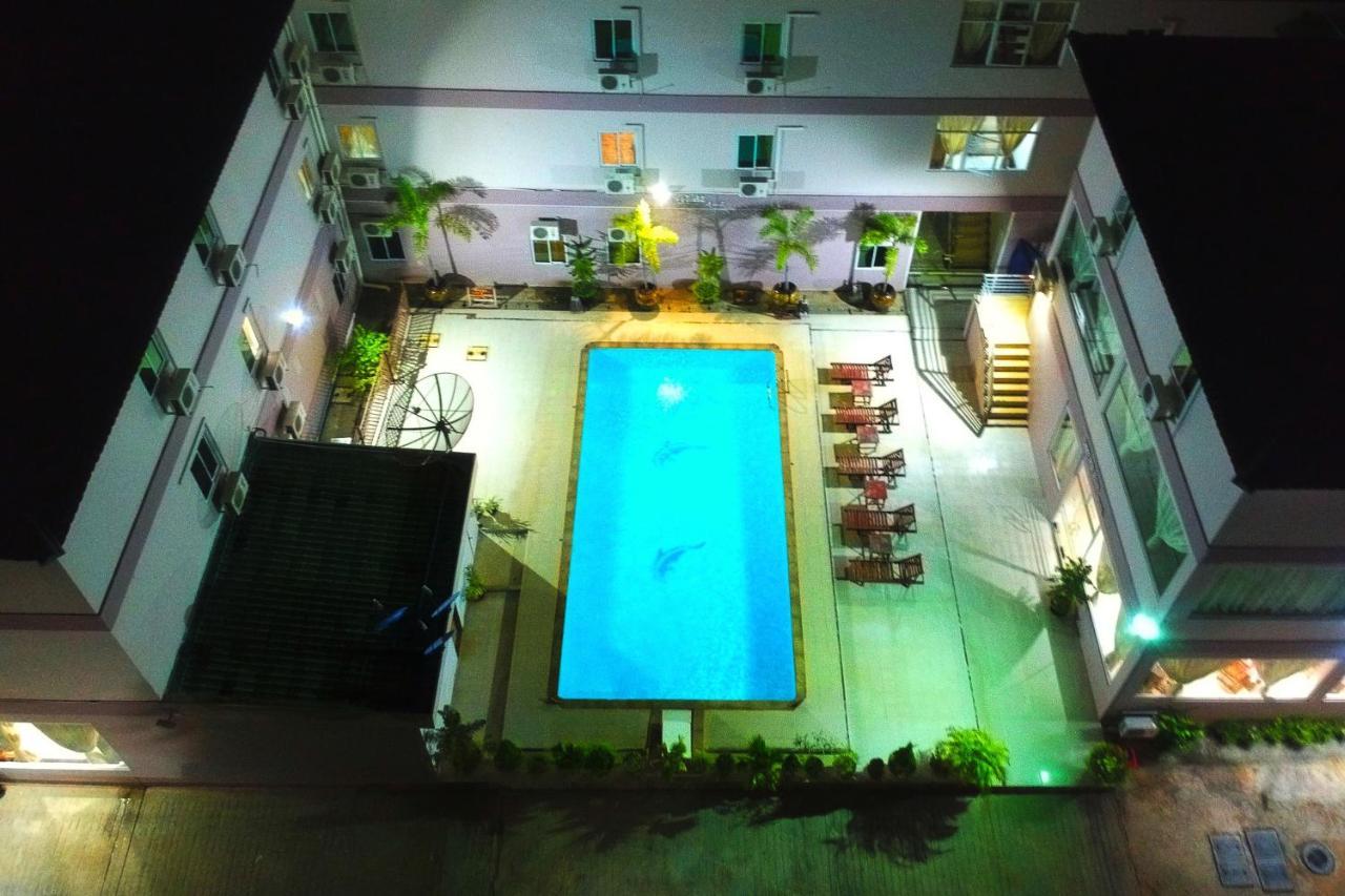 Shwe Poe Eain Hotel New Bagan ภายนอก รูปภาพ