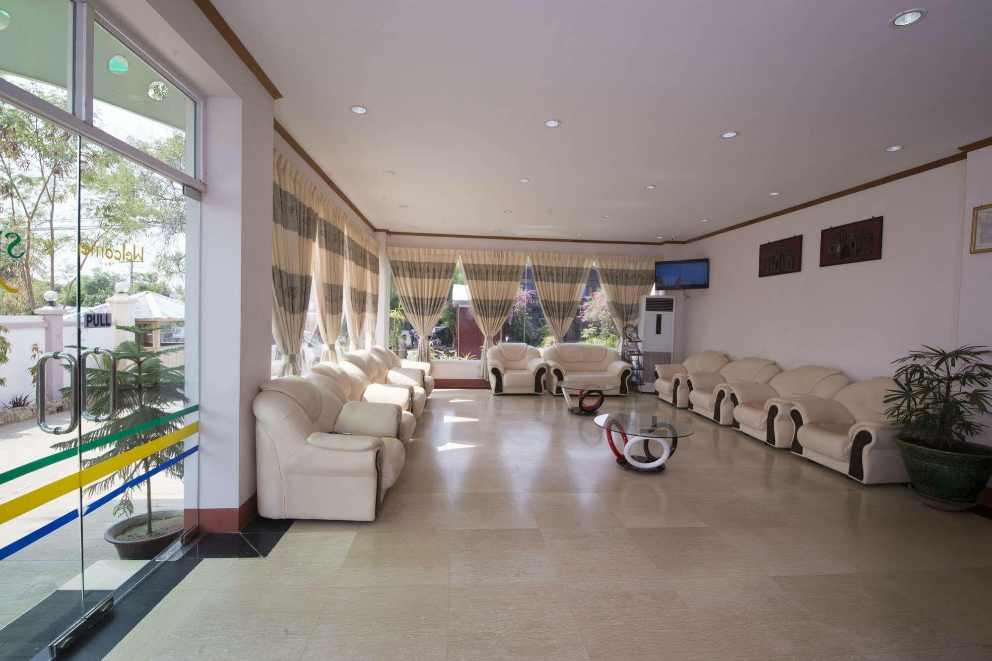 Shwe Poe Eain Hotel New Bagan ภายนอก รูปภาพ